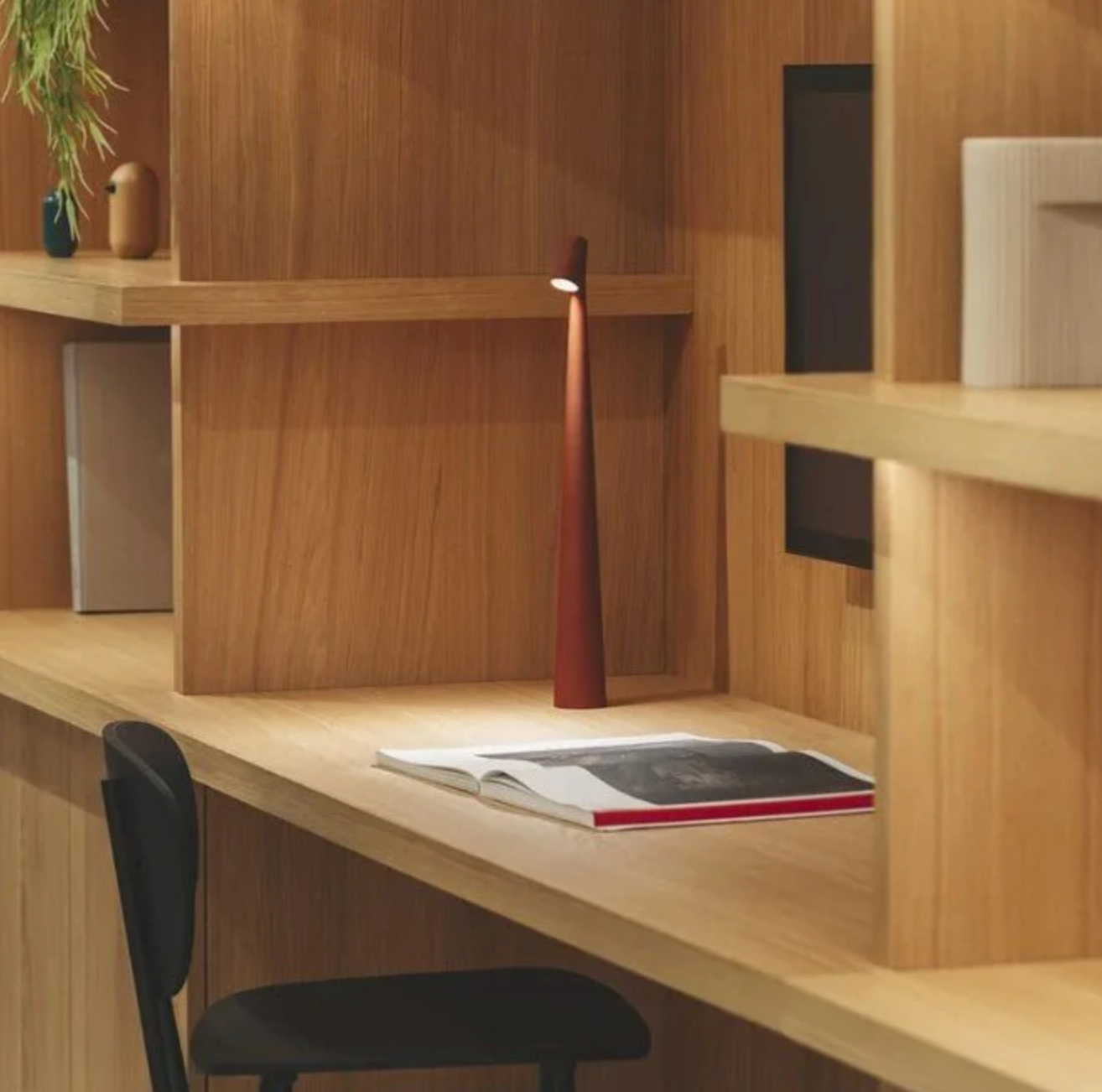 Cordless Rechargeable Touch Table Lamp