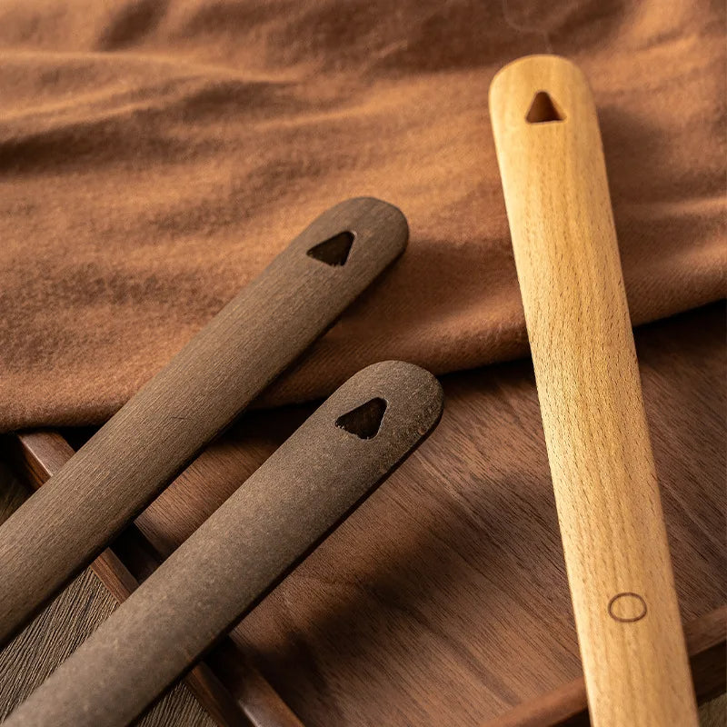 Magnetic Long Handle Wooden Shoehorn with Holder
