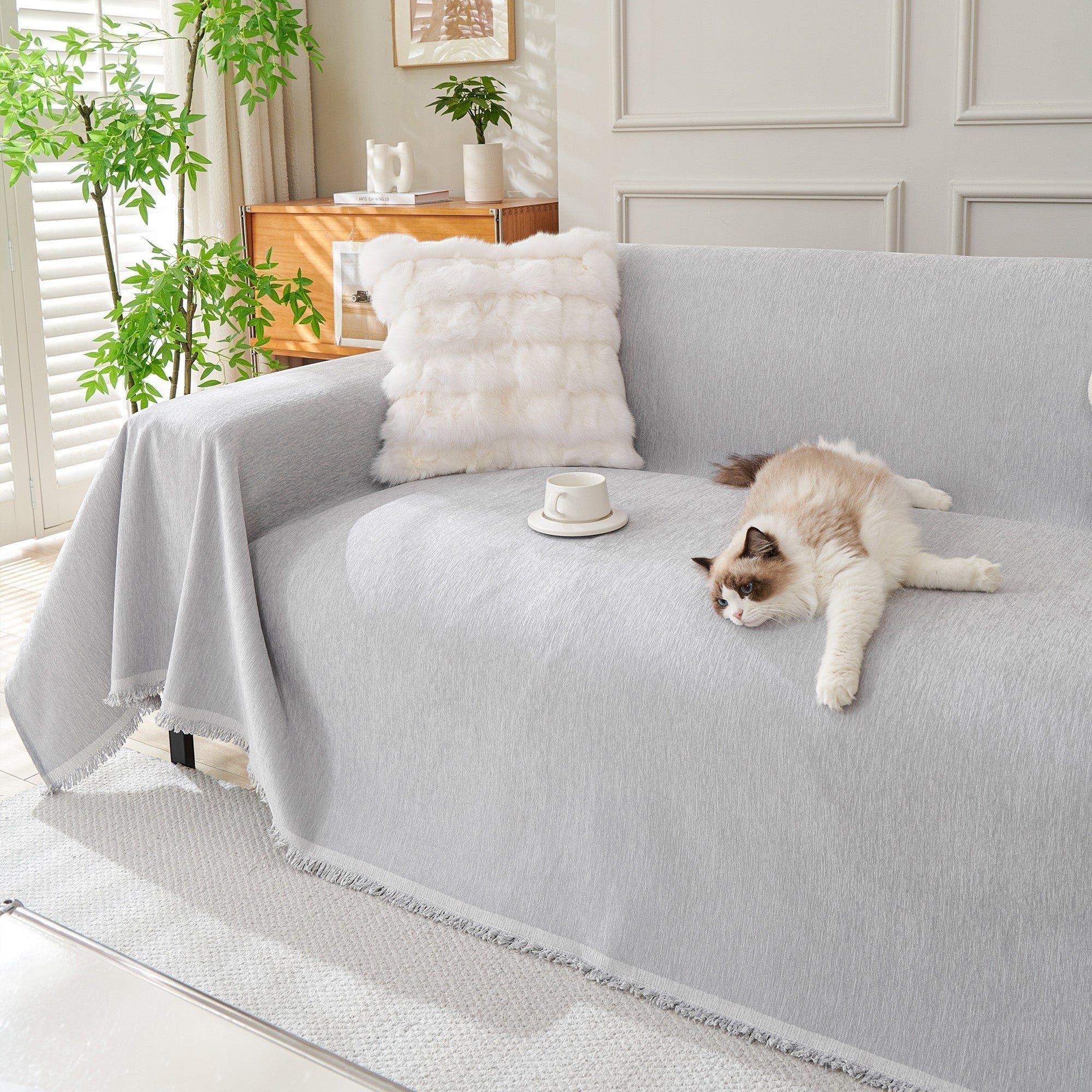 Textured Sofa Cover with Fringed Edges