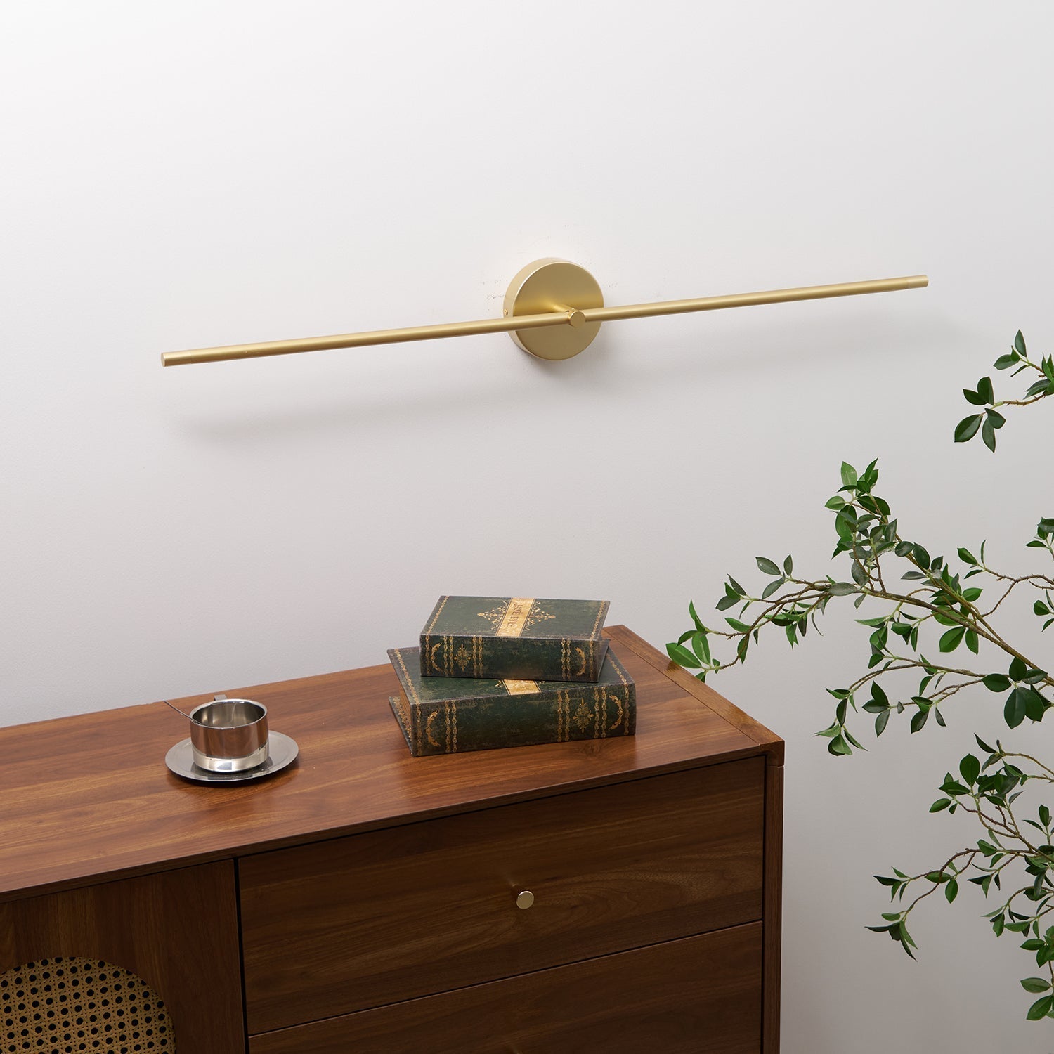 Linear Bar Metal Wall Light with Brass Ends