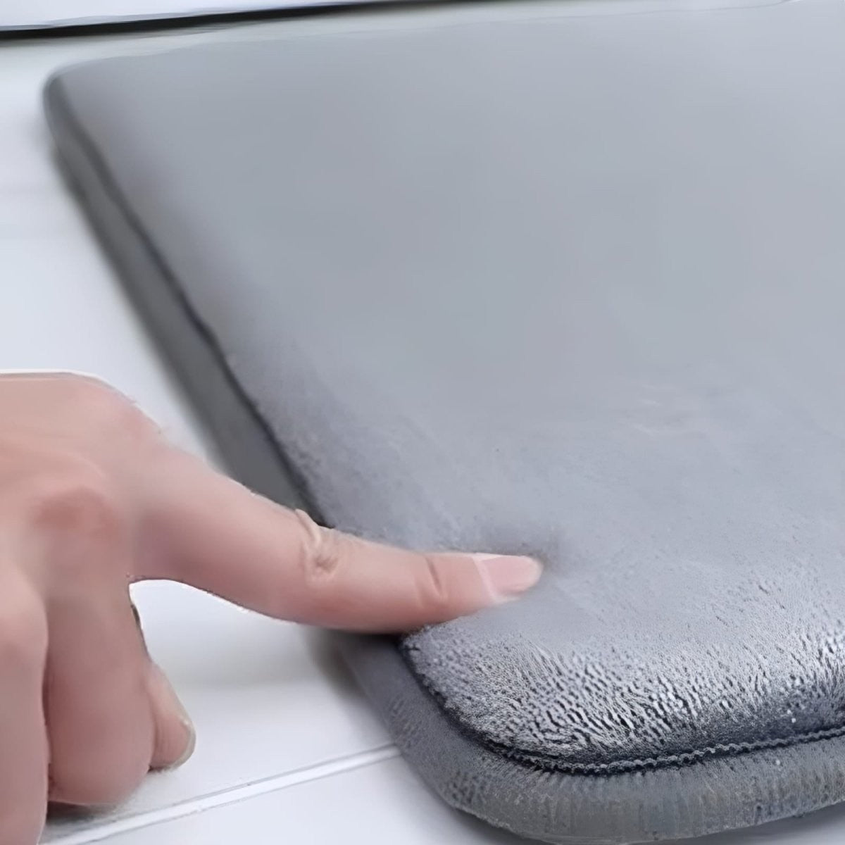 Memory Foam Bath Mat with Non Slip Backing