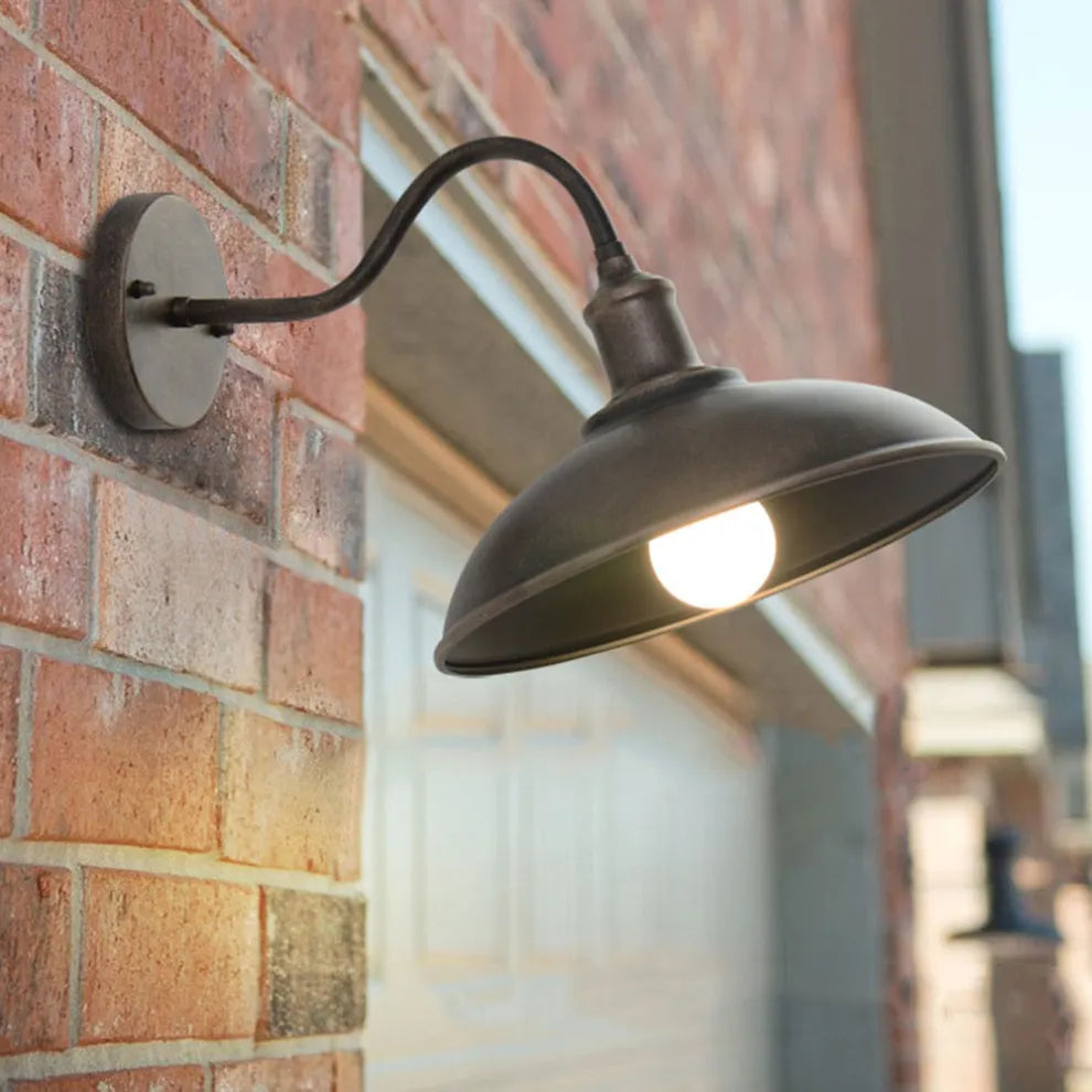 Outdoor Wall Light with Gooseneck Metal Shade