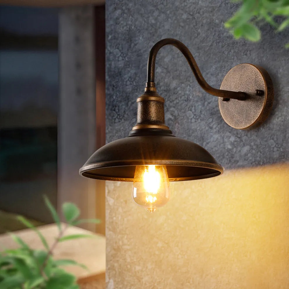 Outdoor Wall Light with Gooseneck Metal Shade