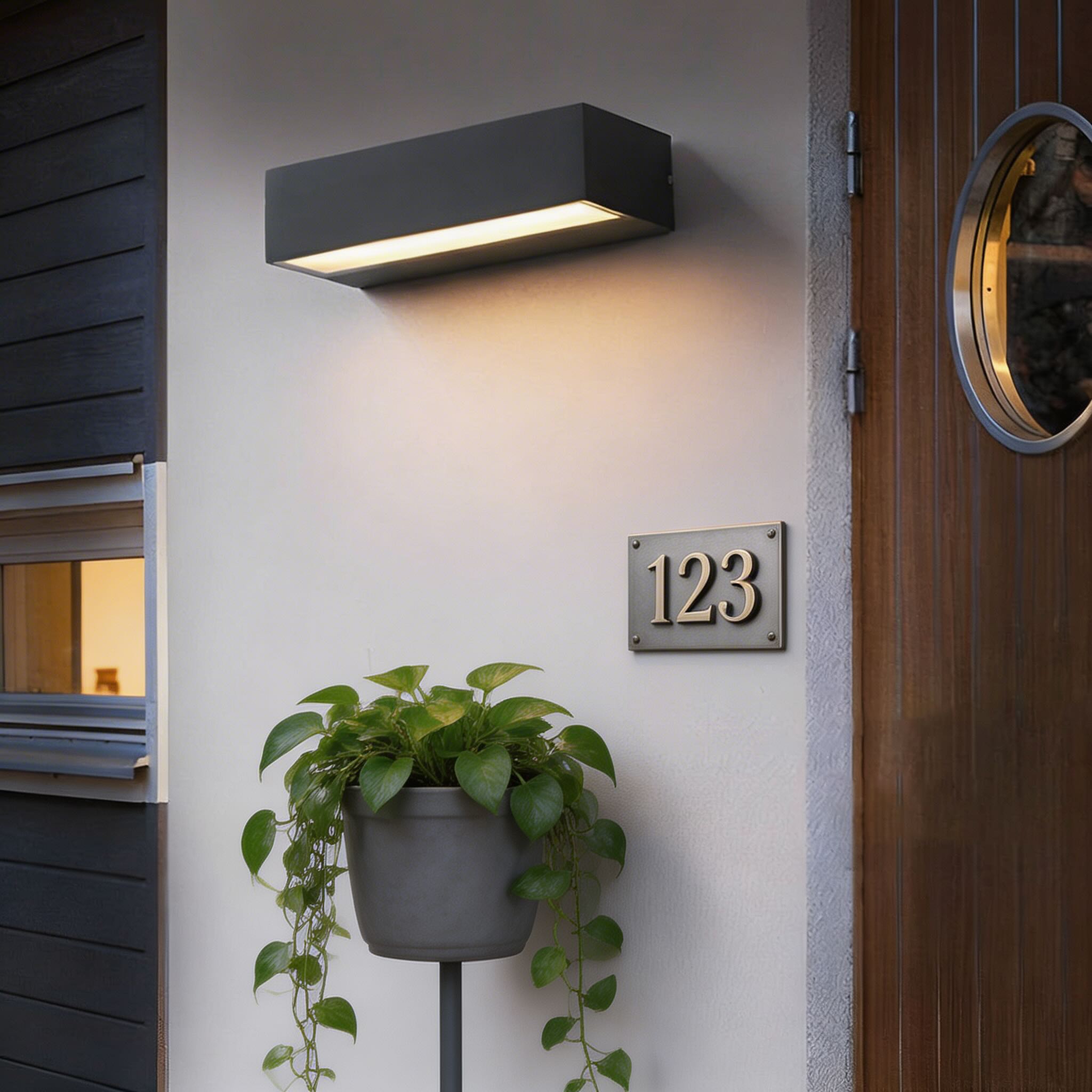 Outdoor Linear Aluminum LED Wall Light