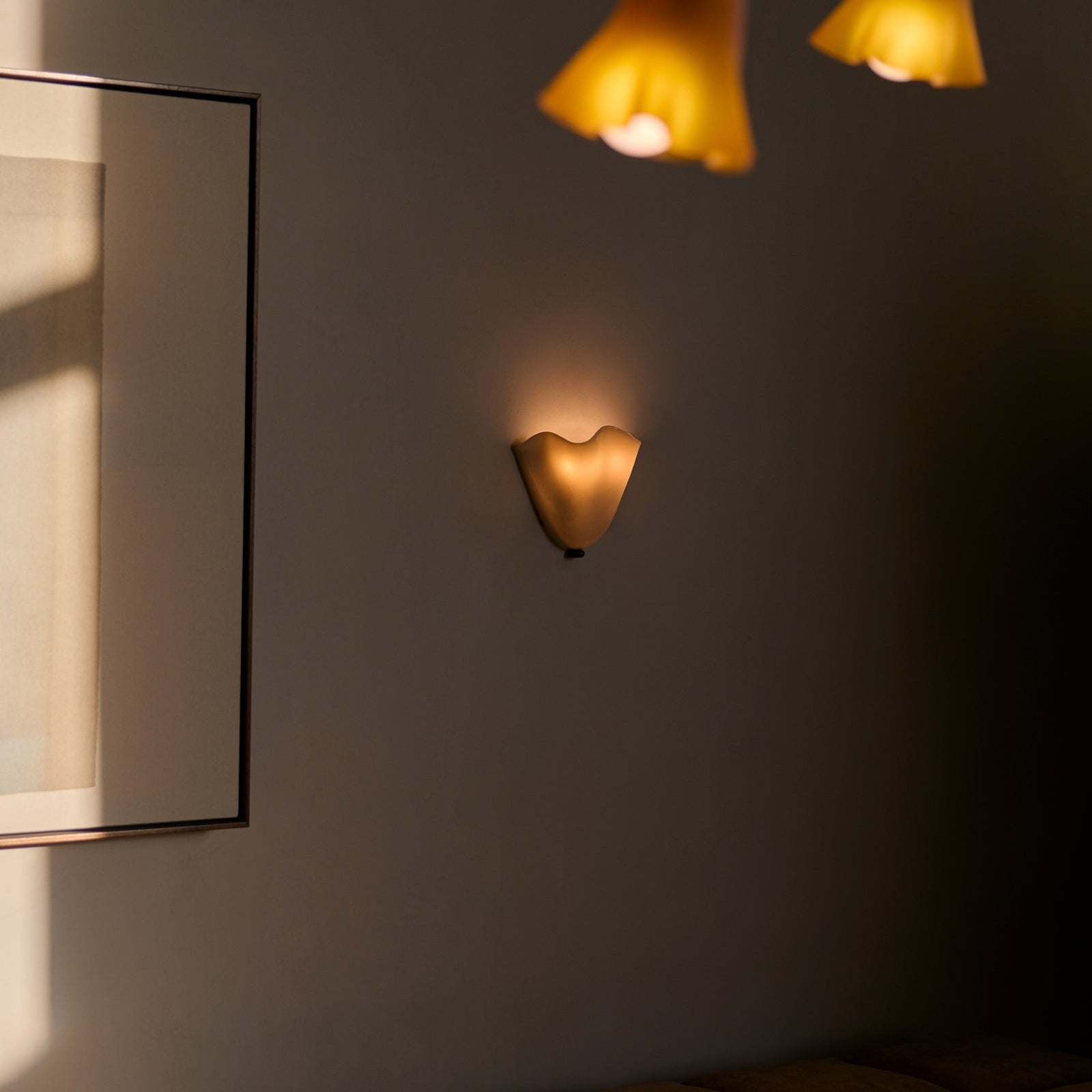 Tulip Shaped Glass Wall Light