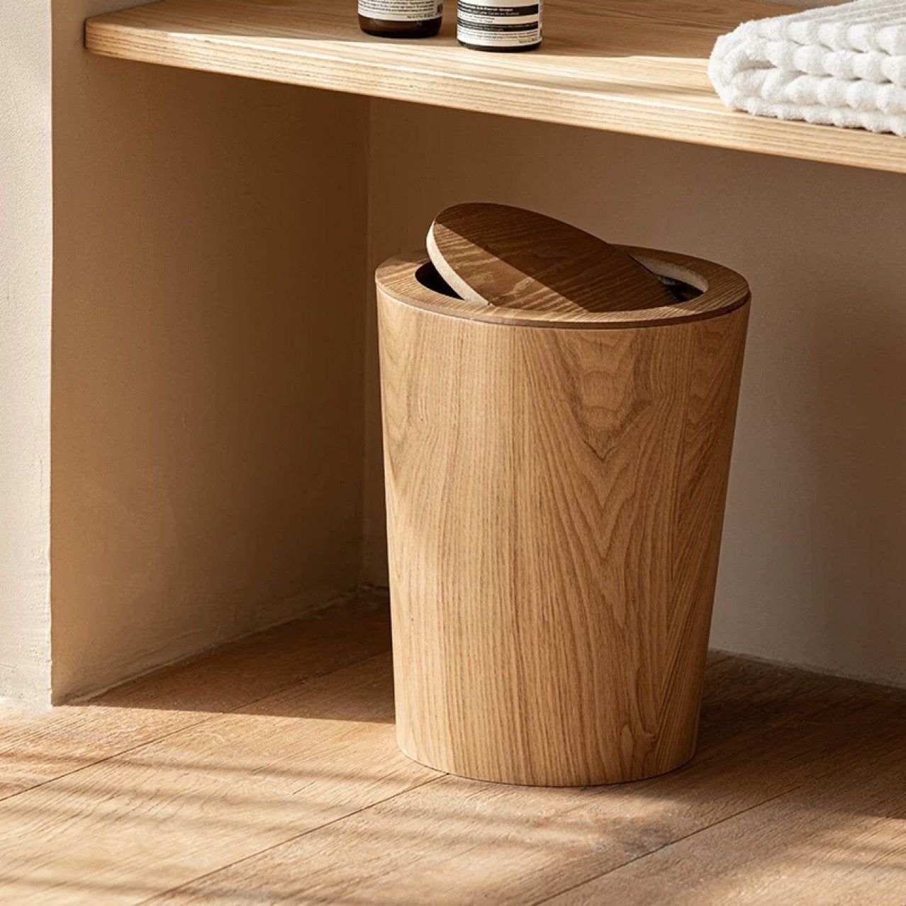 Wood Grain Swing Lid Trash Can Rotating Waste Bin