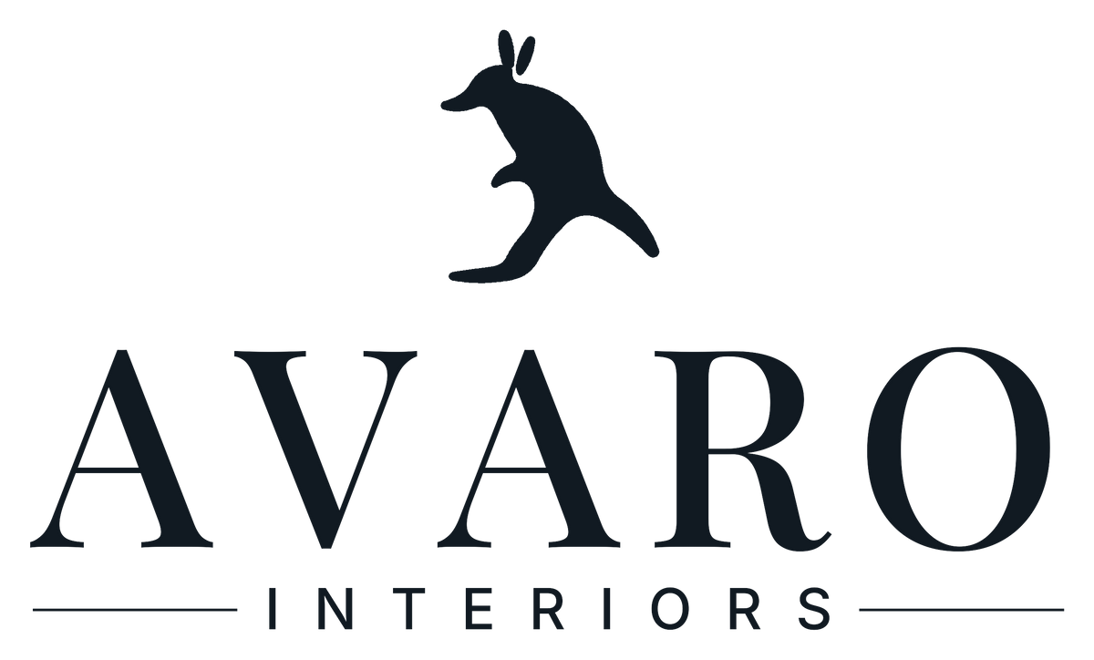 avaro-logo-crest-dark.png