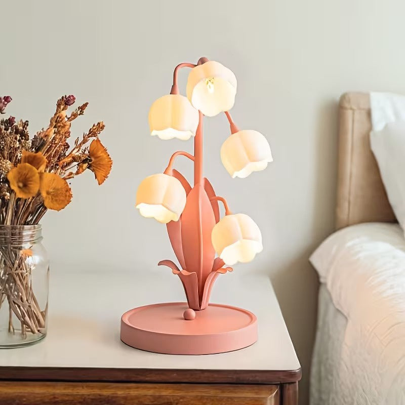 Flower Cluster Table Lamp